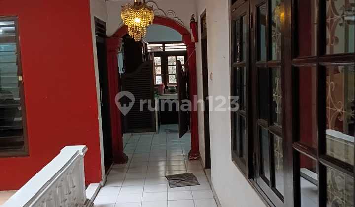 Sewa Rumah Tinggal yang Nyaman dengan Lokasi Strategis 2