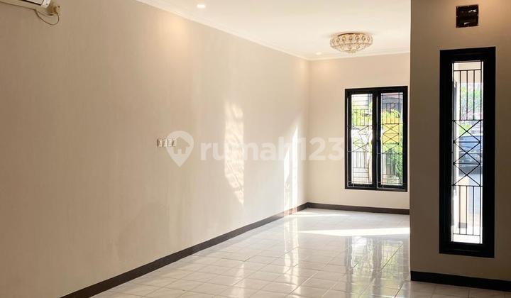 Jual Cepat Rumah Minimalis Modern Terletak Di Villa Jatiwaringin 2