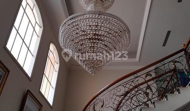 Jual Rumah Mewah Fasilitas Swimming Pool Di Mega Kuningan  2