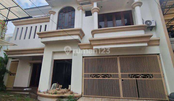 Jual Rumah Mewah Dalam Cluster Dekat Ke Jalan Mt Haryono 1