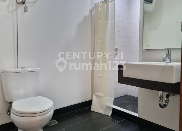 DIJUAL Apartemen Sahid Sudirman Furnished Bagus Moderen 2