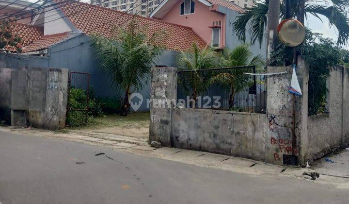 Dijual Tanah cocok untuk kost Pondok Cina Margonda Depok komersil