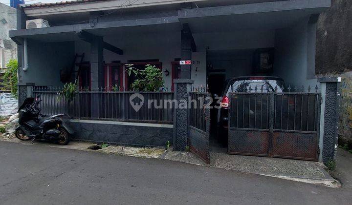 Rumah  Dijual Cepat Area Mampang Jakarta Selatan Trans Tv 1