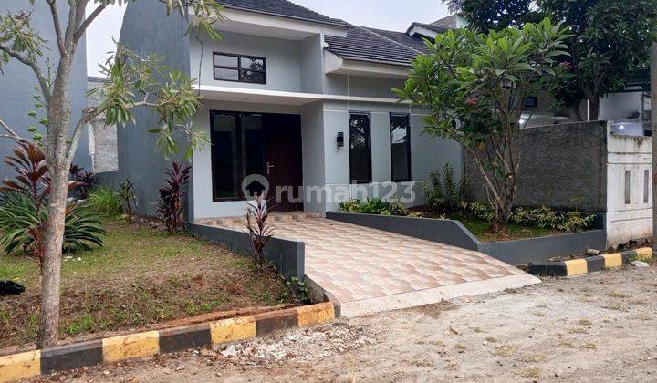 Dijual Rumah ready stock 700 jutaan Sawangan Depok 2