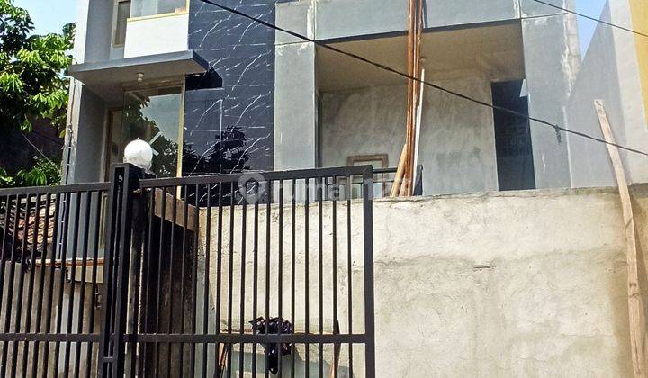 Rumah dijual bangunan Baru 3.5 lt Griya Pancoran Mas Depok  2