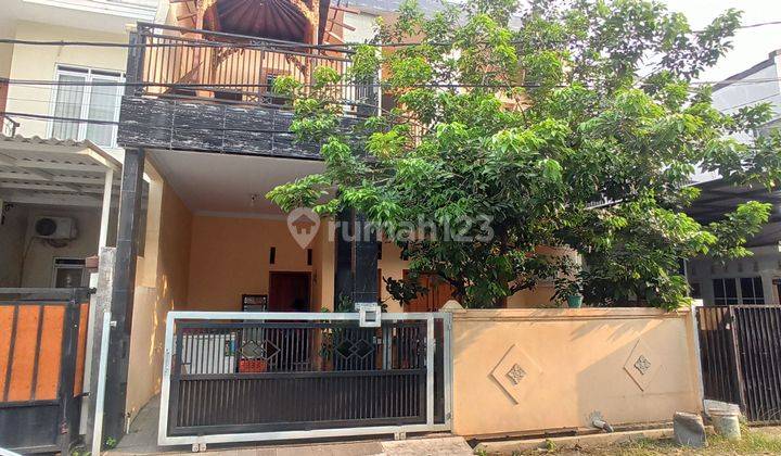 Rumah dijual cepat 2.5 lantai siap huni  SHM condet Jakarta Timur 1