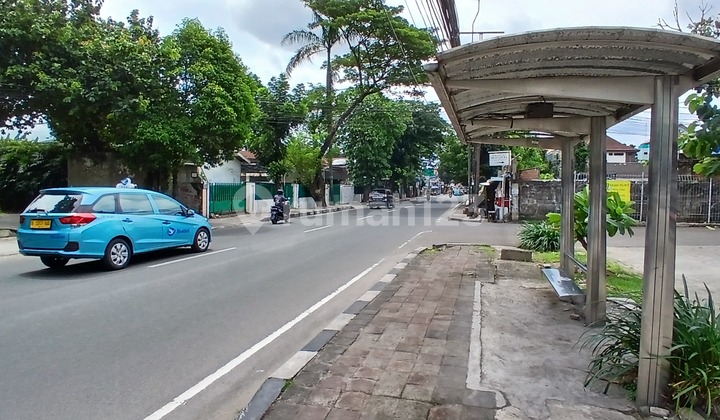 For Rent: 3-Story Shop House with Lift Access, Bintaro, South Jakarta 2