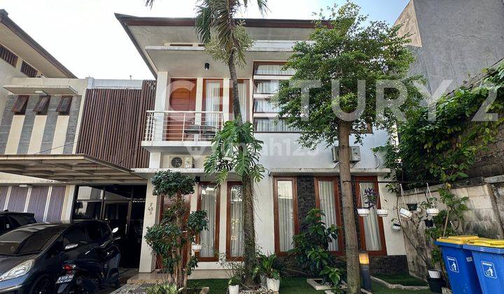 Rumah Desain Arsitek Unik Dalam TownHouse Eksklusif Di Jagakarsa 1