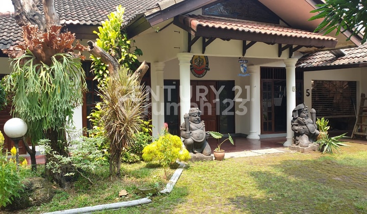 Rumah Sangat Strategis Luas 1281 M2 Bambu Apus Raya Jakarta Timur