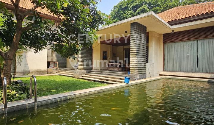 Rumah Mewah Lokasi Strategis di Kawasan Premium Panglima Polim 1