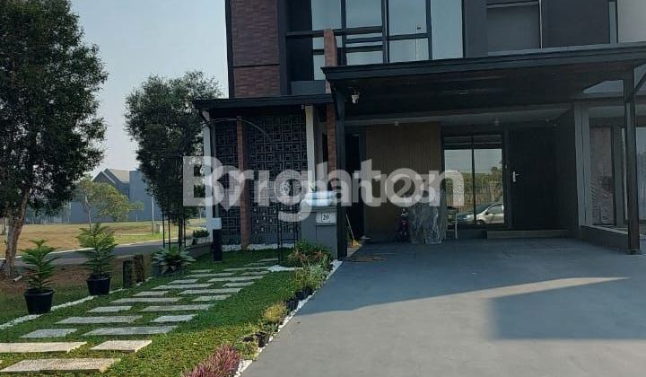 RUMAH MEWAH SANGAT TERAWAT DI CLUSTER ALAM SUVARNA SUTERA 1