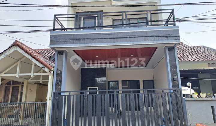 Jual Rumah Bagus Semi Furnished 2Lt SHM LB150m di Regency Melati Mas Serpong Tangsel, KD2510xxxx