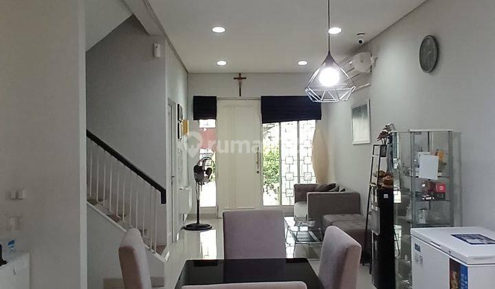 Disewakan Rumah Siap Huni 2Lantai, LB106M di Residence One, BSD City Tangsel, KD25051601 2