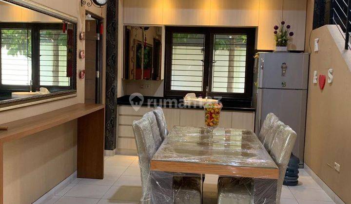 Dijual Rumah Full Furnish 2 Lantai Siap Huni Kota Wisata Cibubur 2