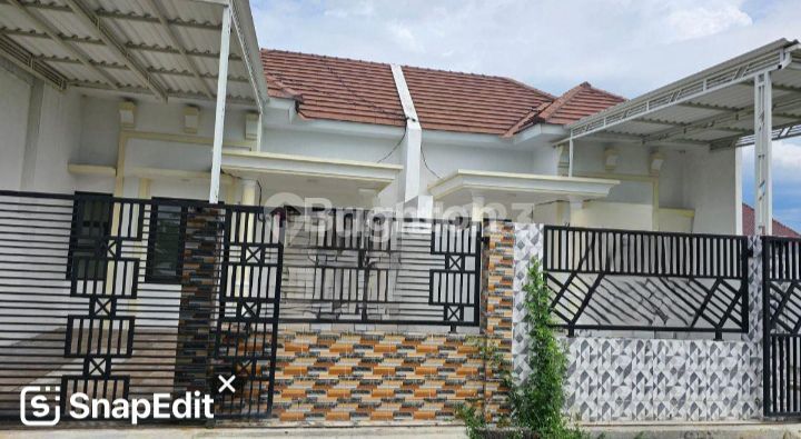 Rumah gandeng 2 siap huni di Menganti, Surabay tua