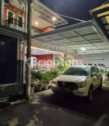 Rumah Cantik 2 Lantai Siap Huni di Kebayoran Lama Jakarta selatan 1