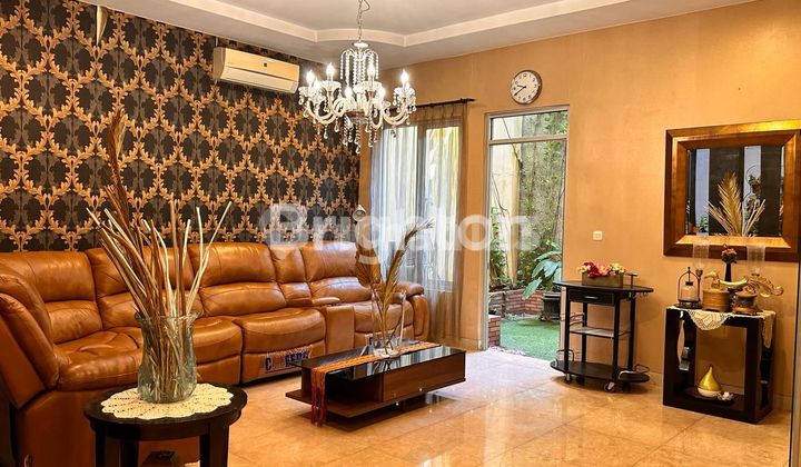 Rumah 2 lantai full furnish siap huni di Lippo Karawaci, Tangerang 2