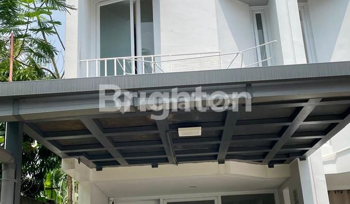 3-story split level house in Myza BSD, Tangerang