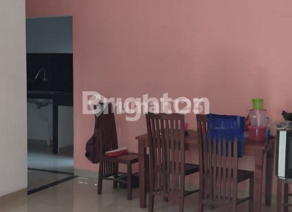 Rumah cantik siap huni hanya 8 menit ke stasiun Depok Lama & baru 2