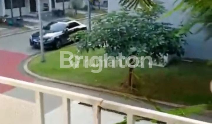 3-story split level house in Myza BSD, Tangerang