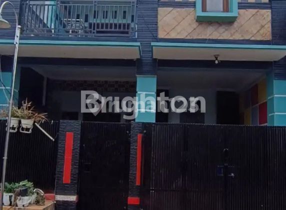Rumah 2 lantai siap huni di Tamansari Cibitung, Bekasi