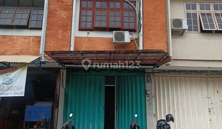 Cheap Shophouse Strategically Located Inside Shopping Complex 1