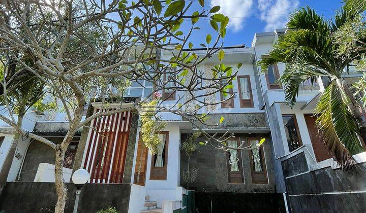 2-storey villa house in the Nusa Dua Area Villa Complex 1