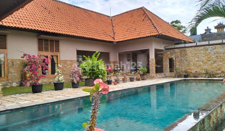 Villa Mewah di Daerah Sanur. Lokasinya Sangat Strategis 1