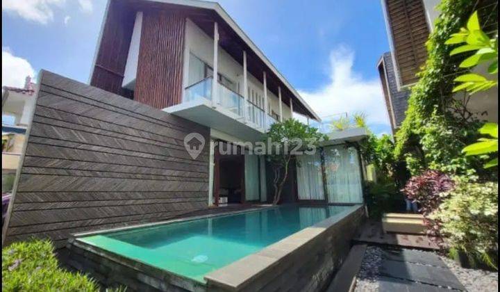 Dijual Rumah Cantik Berlokasi di Puri Gading Jimbaran 1