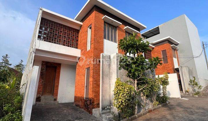 Dijual Villa Minimalis Modern Lantai 2 di Jimbaran 1