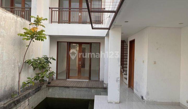 Dijual Villa Minimalis Modern Lantai 2 di Jimbaran 2