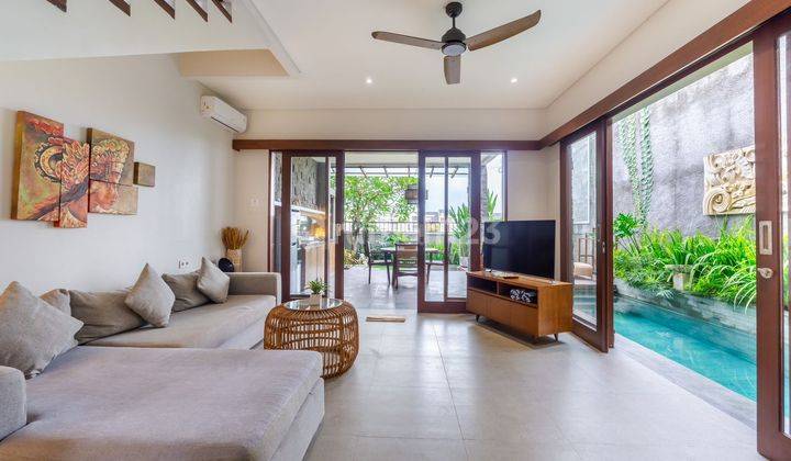 For Rent Villa 2br Close Living Room Located In Canggu 2