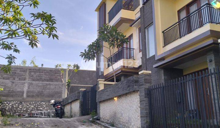 Semi Villa House with Sea and Sunrise Views in Jimbaran 2