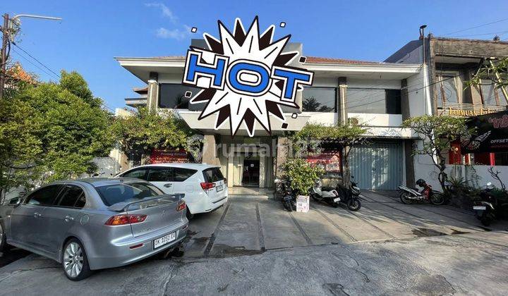 2 Floor Shophouse for Rent in Seminyak 1