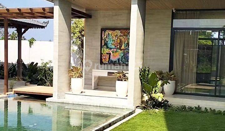 Luxury Modern Villa Dekat Pantai Dan View Laut 1