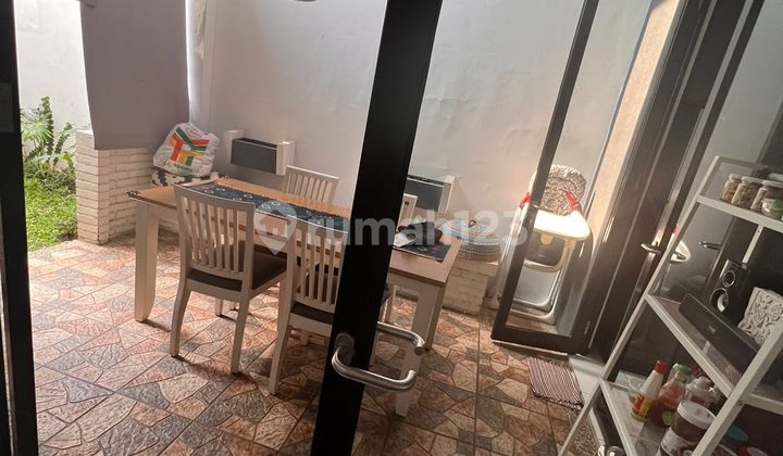 Rumah Siap huni terawat 2 lantai Sayap Dago Bandung