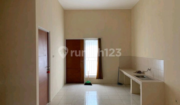 Rumah Siap Huni 1 Lantai Di Antapani Jalanan Yg Selalu Ramai SHM 2