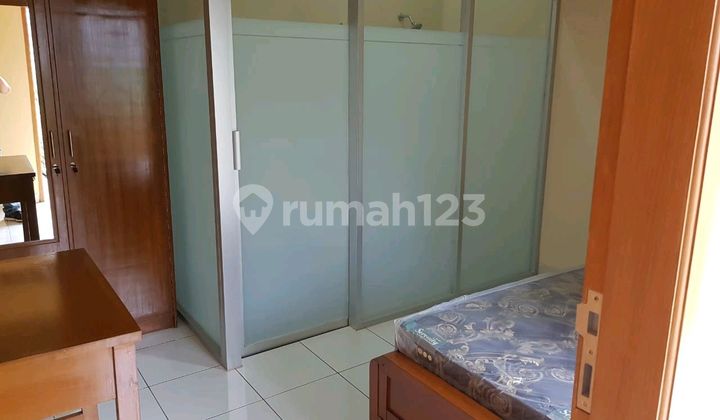 Active and Full Boarding Houses in the City Center with Ensuite Bathrooms. 2