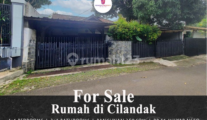 House for Sale in Cilandak, Quiet, Comfortable, and Green Location