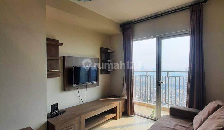 Sewa Apartement Cosmo Mansion Full Furnished Lantai Tinggi 3br 2