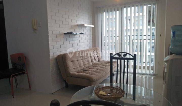 Jual Apartemen Cosmo Residence 2 Bedroom Lantai Sedang Furnished 2