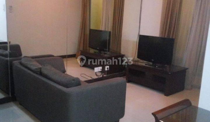 Sewa Apartemen Cosmo Mansion 2br Plus 1 Full Furnished View Hi 2