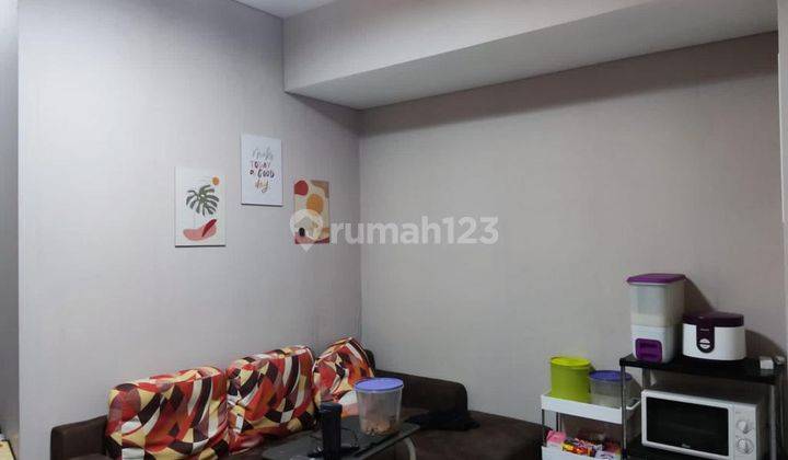 Dijual Apartemen Cosmo Mansion 1 Bedroom Furnished Lantai Tinggi 2