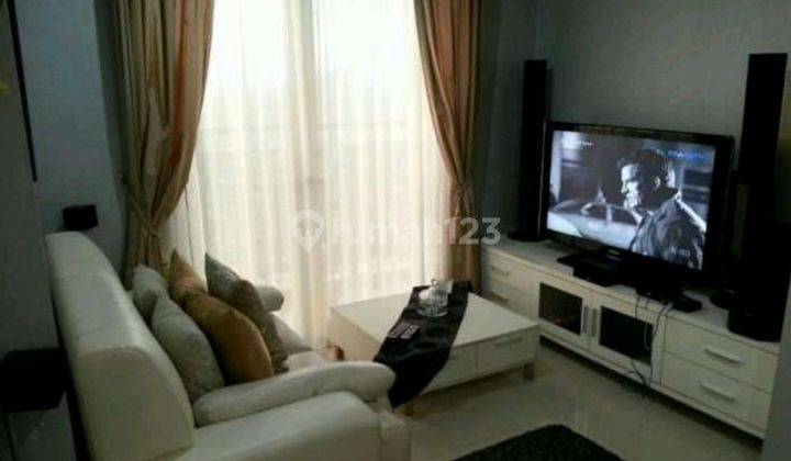 Disewakan Apartemen Cosmo Mansion 3 Bedroom Full Furnished 2