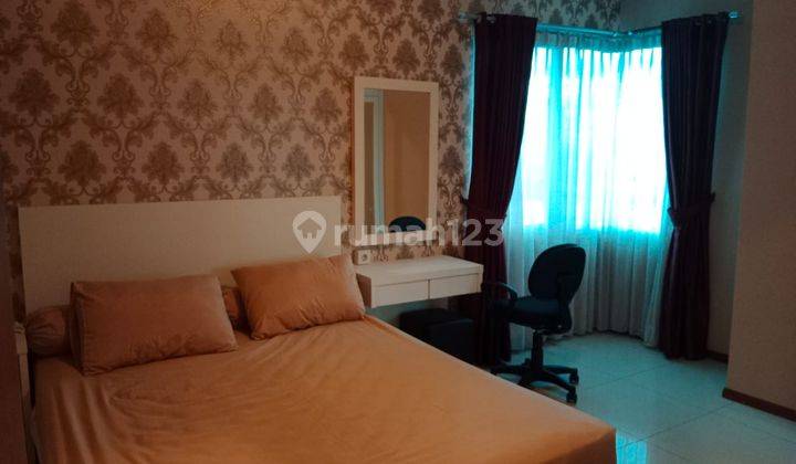 Dijual Apartemen Thamrin Executive 2 Bedroom Full Furnished Bagus 2