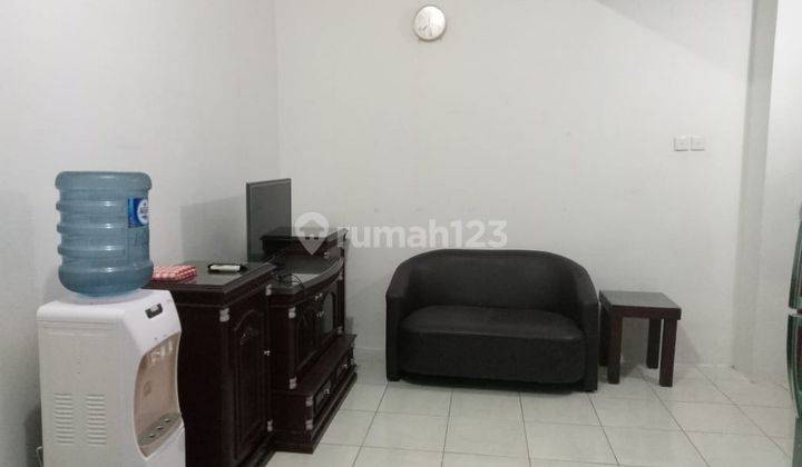 Sewa Apartemen Sudirman Park 2 Bedroom Lantai Tinggi Furnished 2