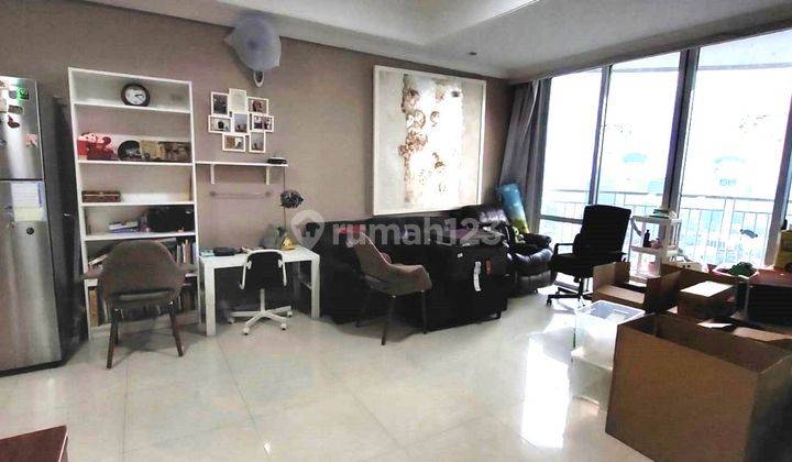 Dijual Apartemen Denpasar Residence Tipe Oval 3+1 Bedroom Furnished 1