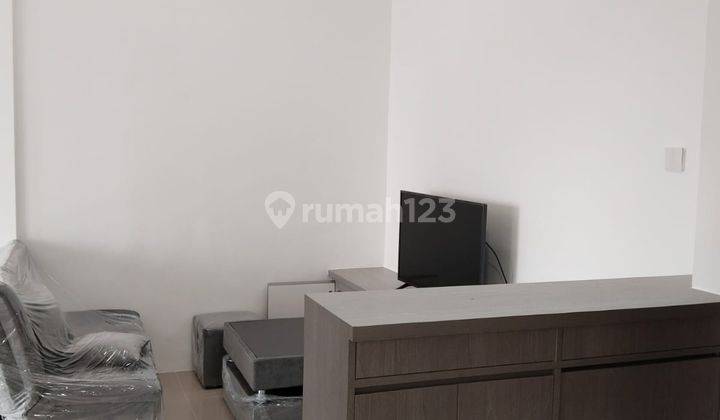 Disewakan Apartement Sudirman Park 2 BR Furnished Bagus 2