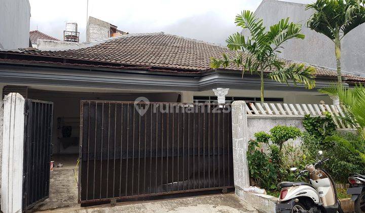 Rumah 2 Lantai Bagus SHM di Cempaka Putih, Jakarta Pusat 2