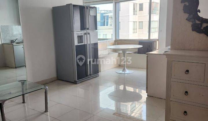 Apartement Sudirman Park 3 BR Semi Furnished Bagus 2